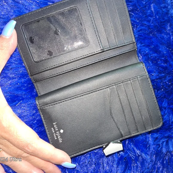 Euc Kate Spade Wallet Snap - Picture 3 of 4